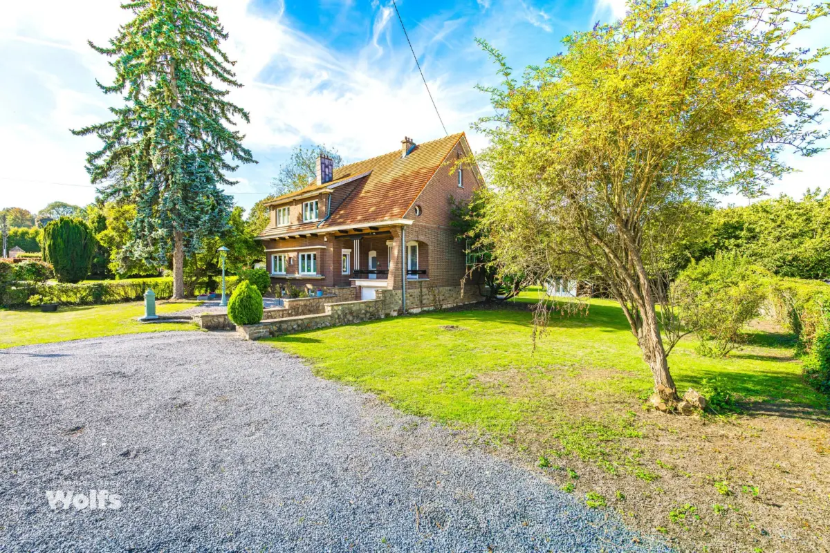Villa à vendre à Bassenge 4690 425000.00€ 4 chambres 160.00m² - annonce 617011