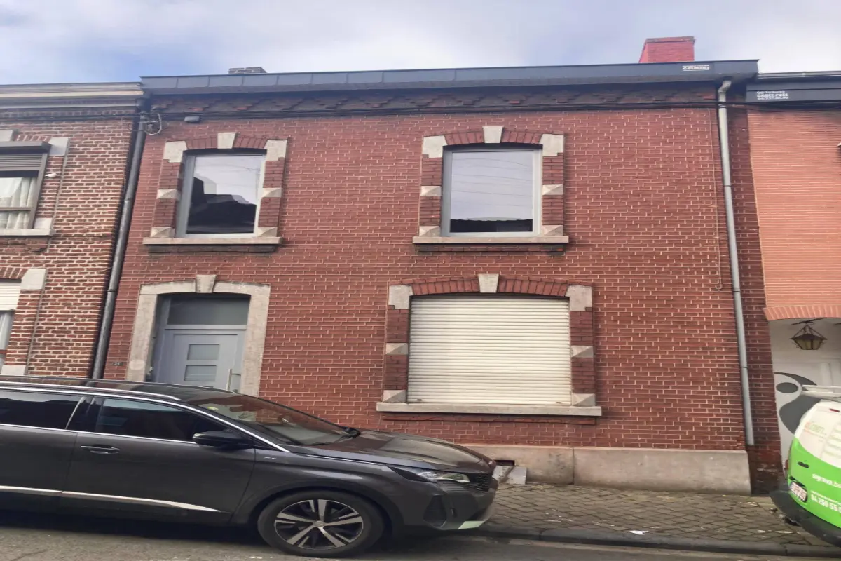 Maison à vendre à Ougrée 4102 160000.00€ 6 chambres m² - annonce 619694