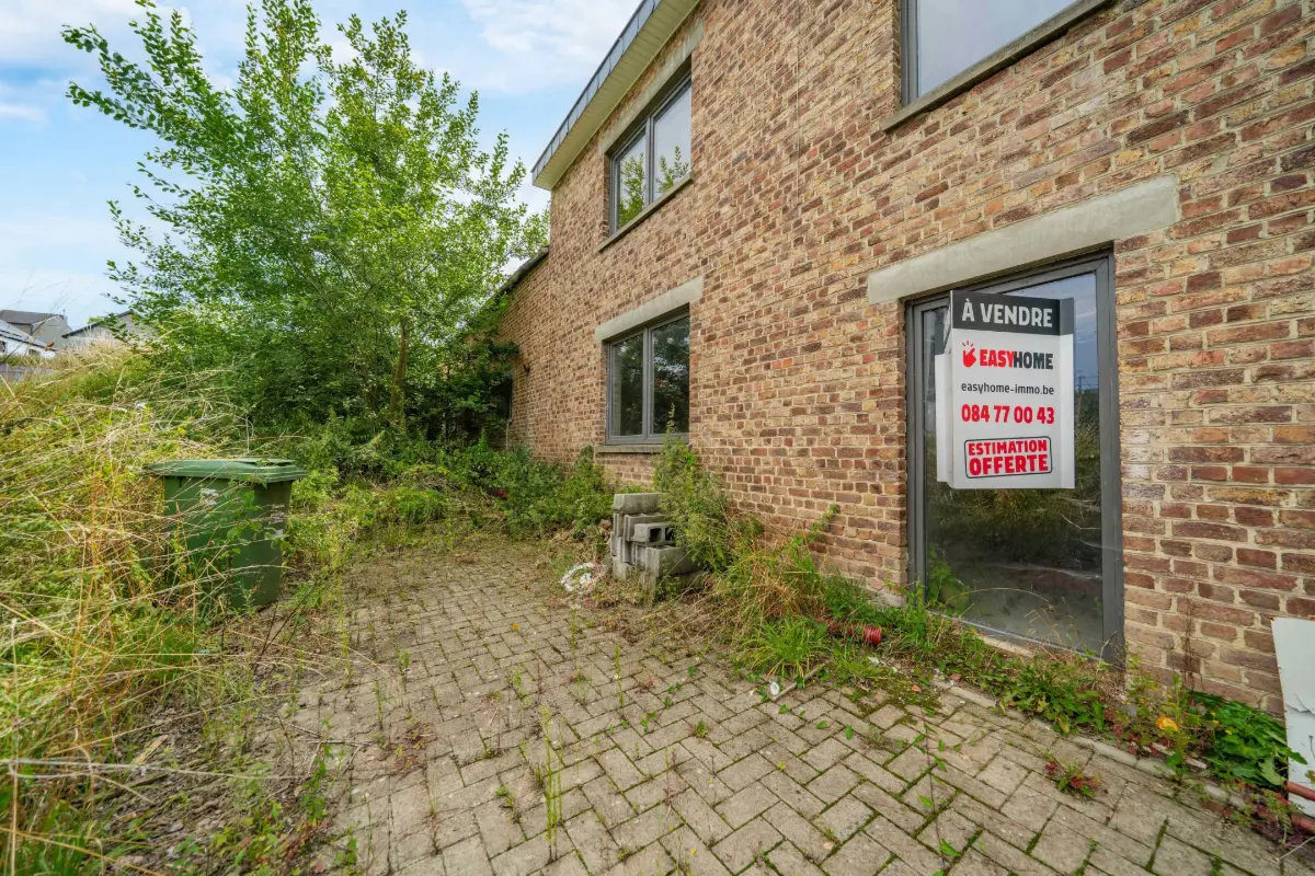 Villa à vendre à Oreye 4360 165000.00€ 5 chambres 584.00m² - annonce 618078