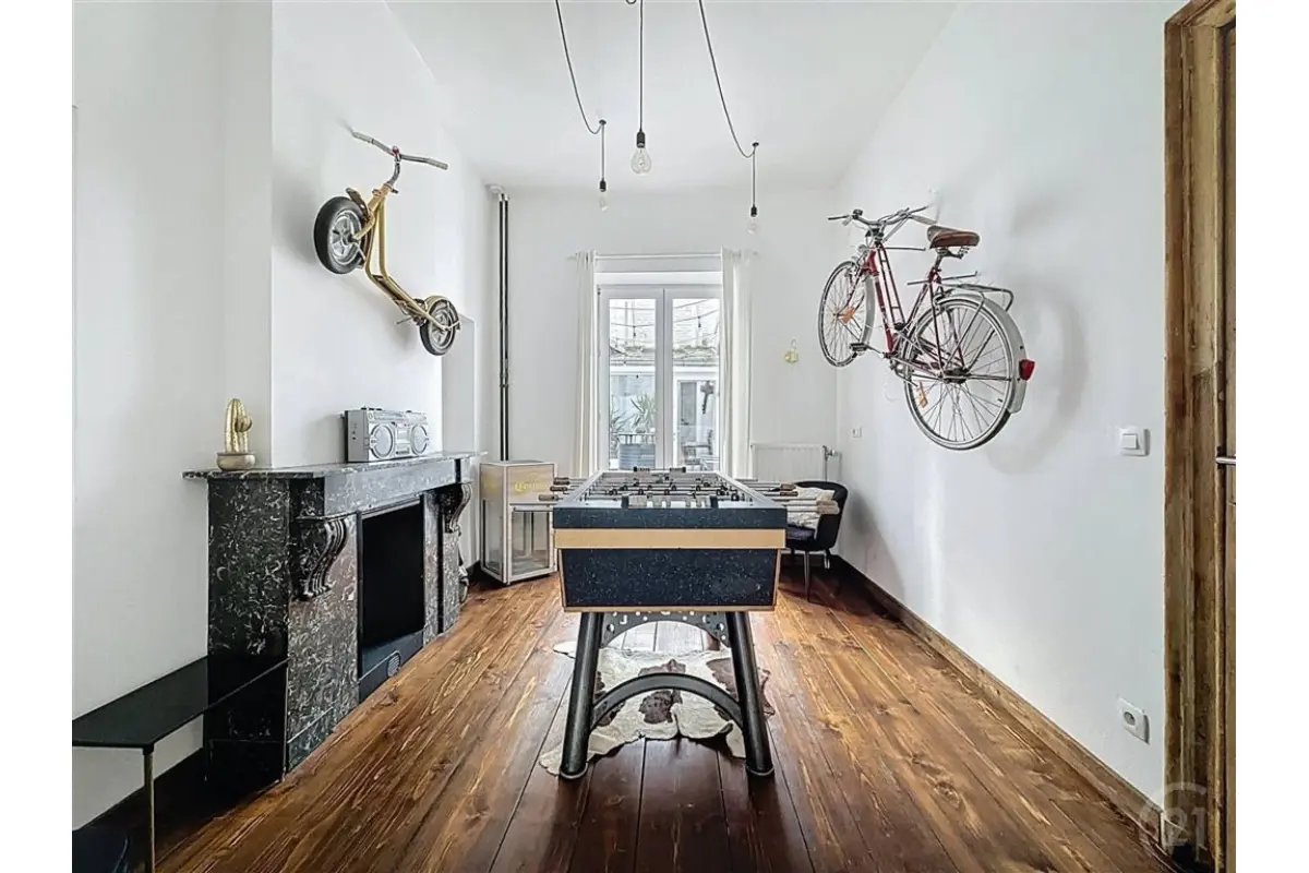 Immeuble de rapport - Immeuble à appartement à vendre à Liège 4000 650000.00€ 4 chambres 261.00m² - annonce 618282