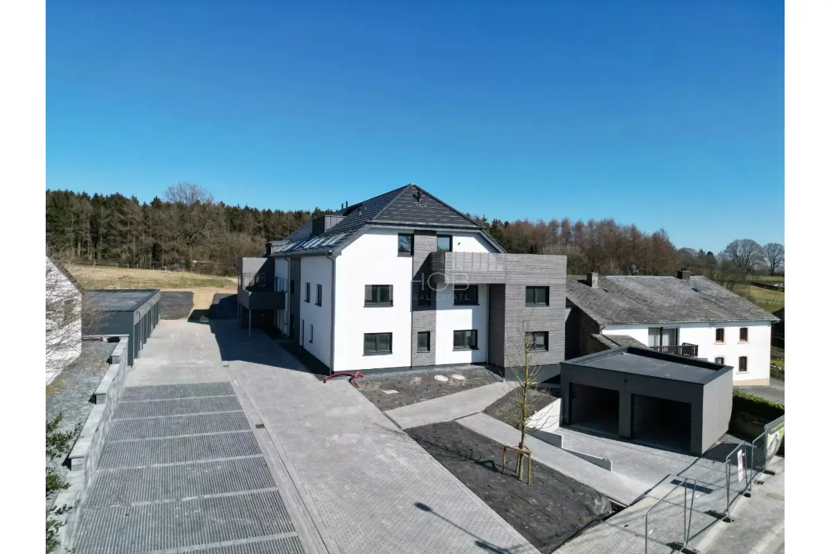 Immeuble de rapport - Immeuble à appartement à vendre à Saint-Vith 4780 312743.00€  chambres m² - annonce 651732