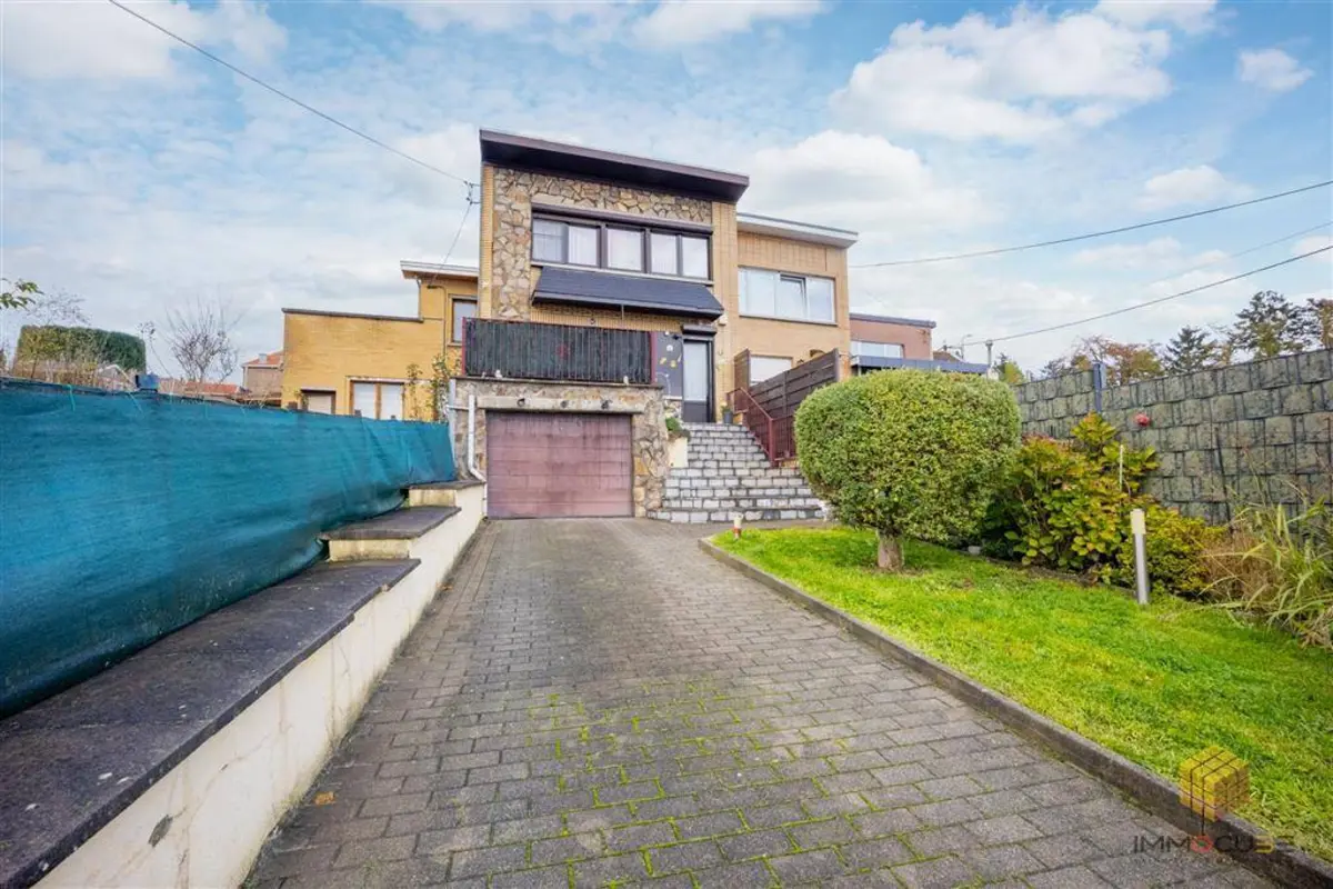 Maison à vendre à Saint-Nicolas 4420 220000.00€ 2 chambres 141.00m² - annonce 621061