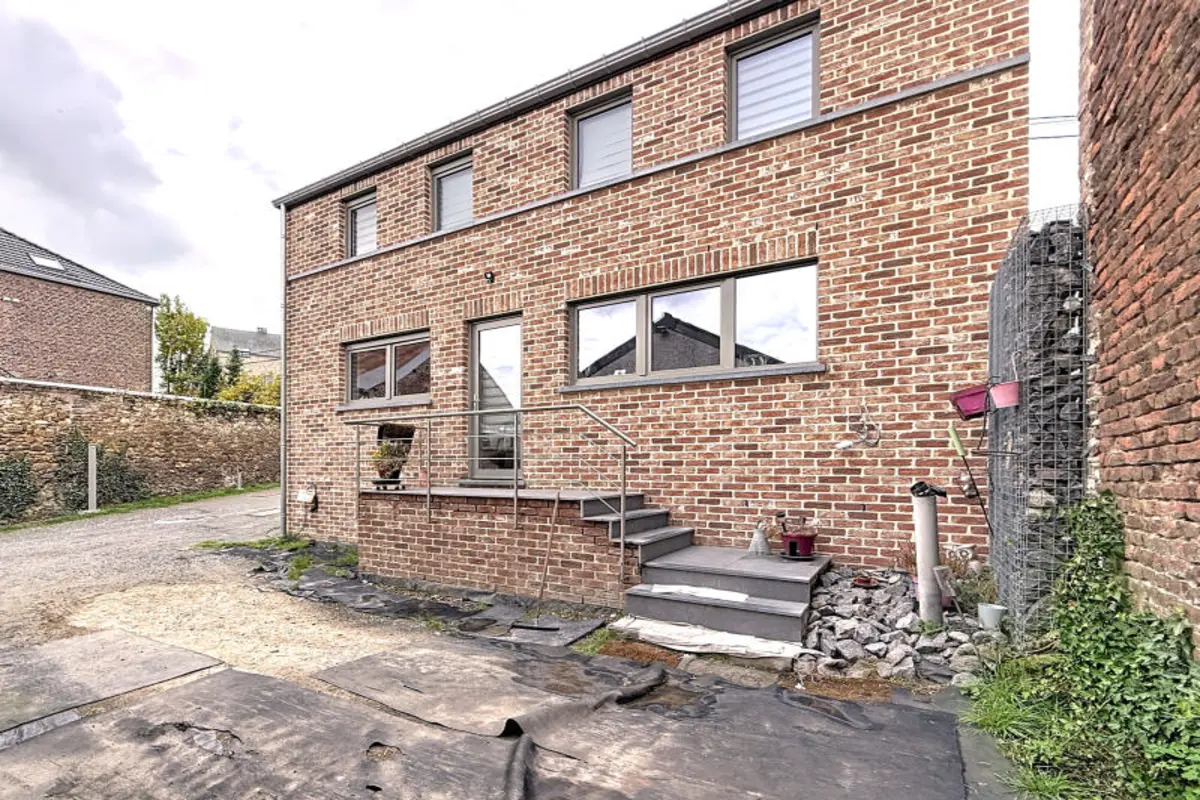 Maison à louer à Haccourt 4684 1200.00€ 3 chambres 126.00m² - annonce 620738