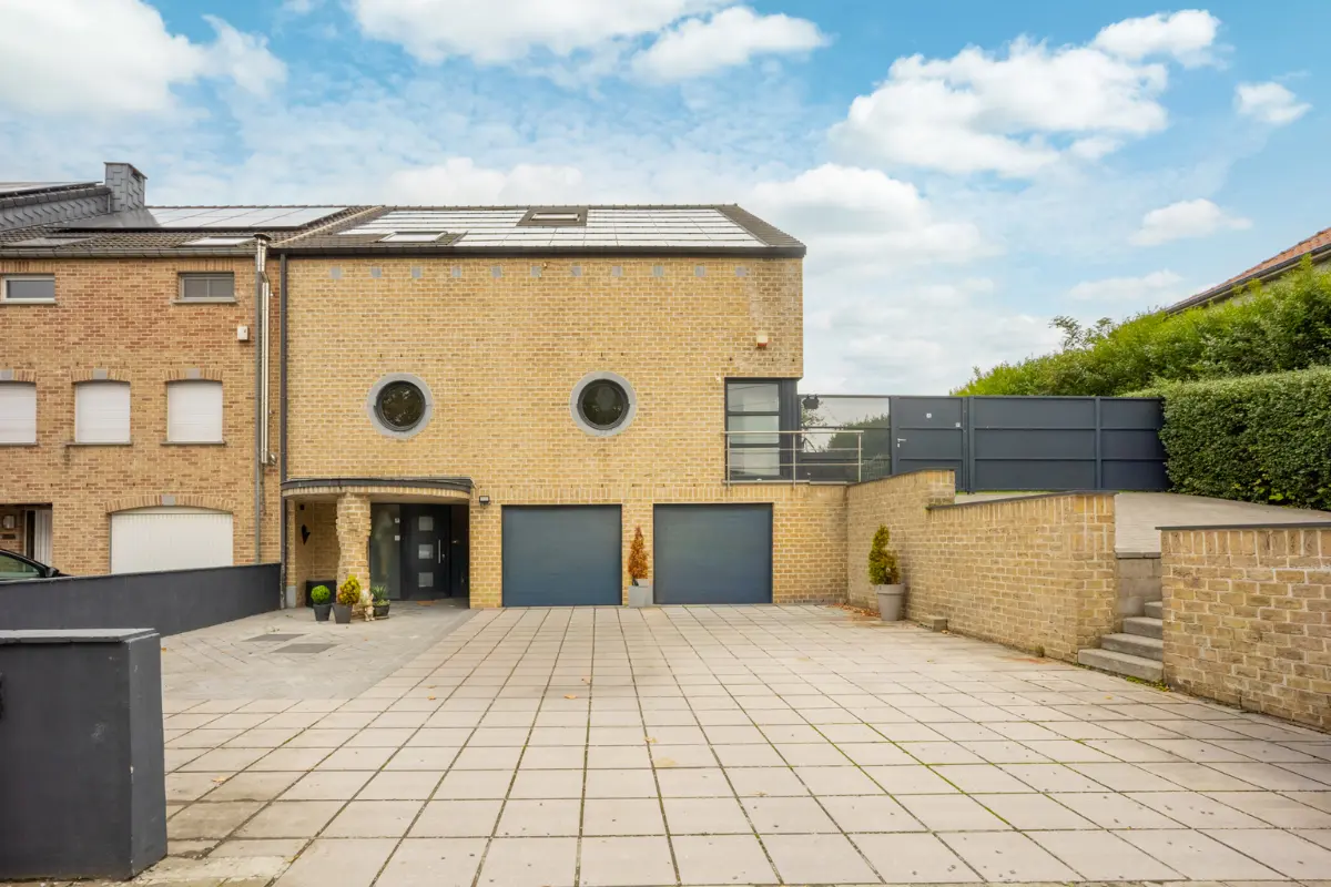 Maison à vendre à Grâce-Hollogne 4460 649000.00€ 3 chambres 425.00m² - annonce 621756