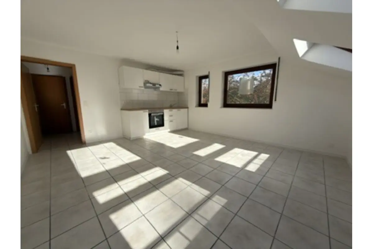 Appartement à louer à Eynatten 4731 750.00€ 2 chambres 66.00m² - annonce 622555