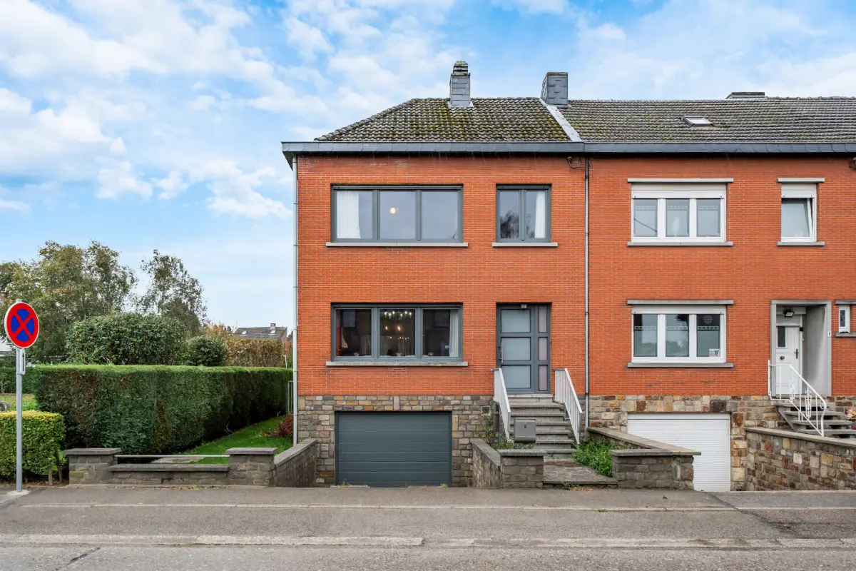 Maison à vendre à Oupeye 4680 335000.00€ 3 chambres 162.00m² - annonce 623655