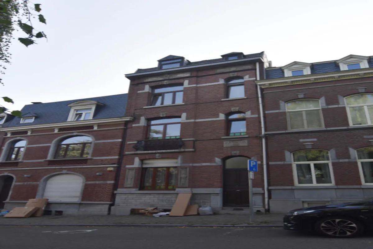 Maison à  à Glain 4000 1450.00€ 4 chambres 281.00m² - annonce 624074