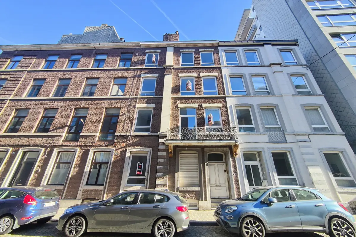 Immeuble de rapport - Immeuble à appartement à vendre à Liège 4000 275000.00€ 5 chambres 240.00m² - annonce 625602