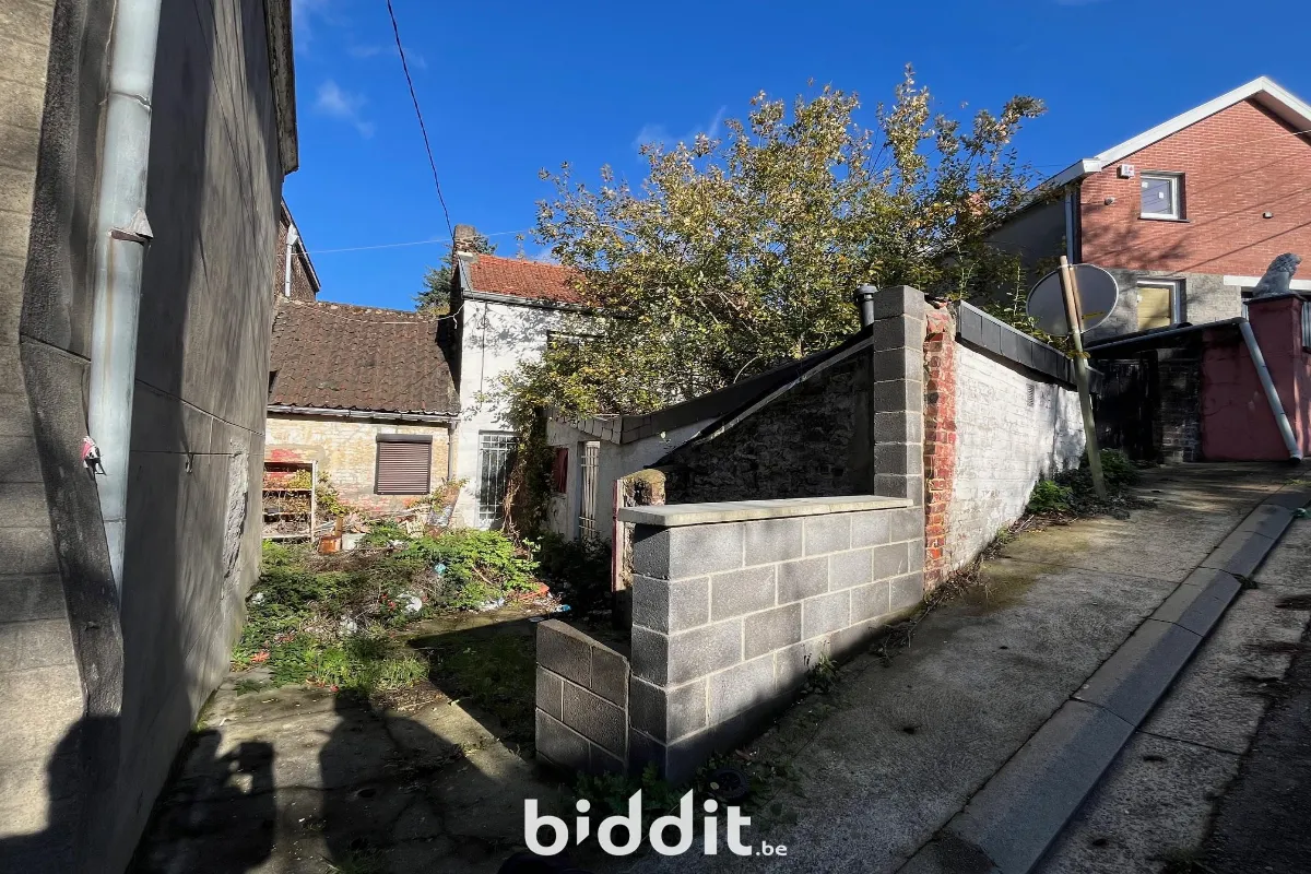 Maison à vendre à Hollogne-aux-Pierres 4460 25000.00€ 2 chambres m² - annonce 625090