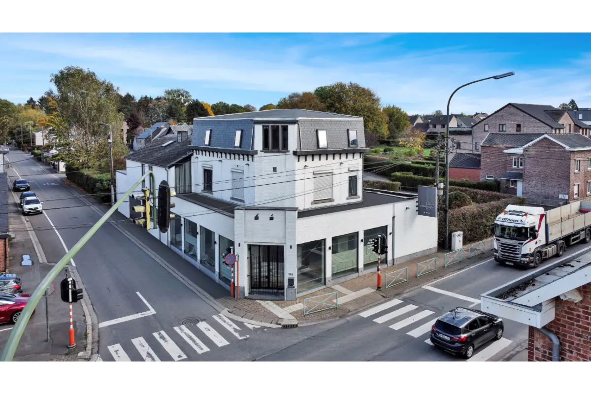 Commerce à louer à Beaufays 4052 3350.00€  chambres 221.00m² - annonce 626230