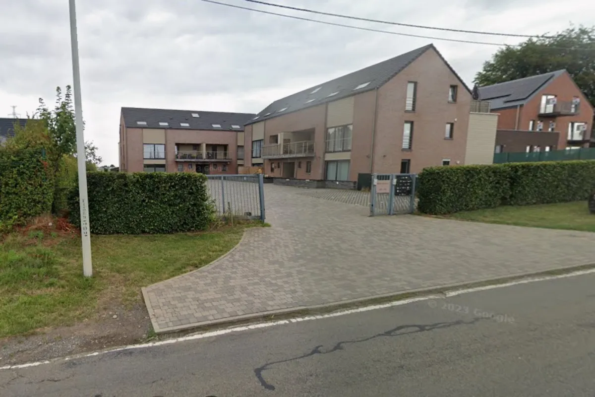 Appartement à louer à Fexhe-le-Haut-Clocher 4347 800.00€ 2 chambres 86.00m² - annonce 628292