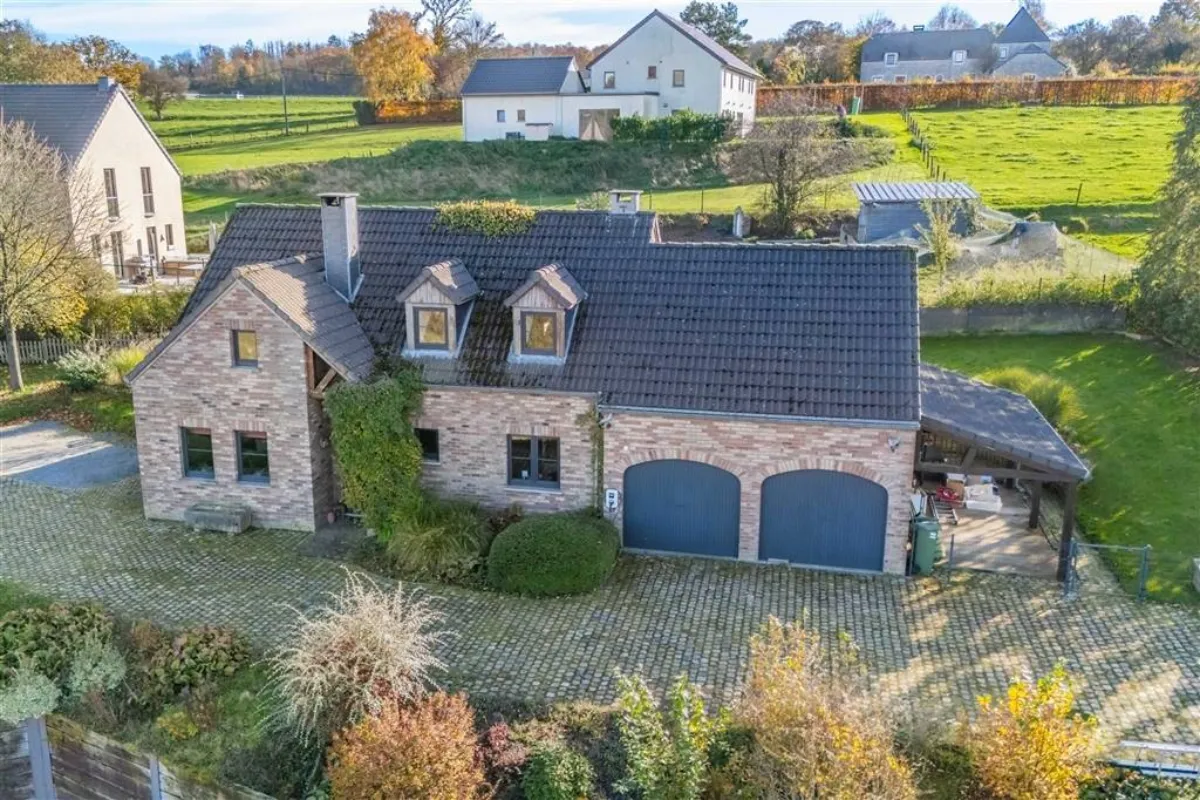 Maison à vendre à Comblain-Fairon 4180 425000.00€ 4 chambres 180.00m² - annonce 629424