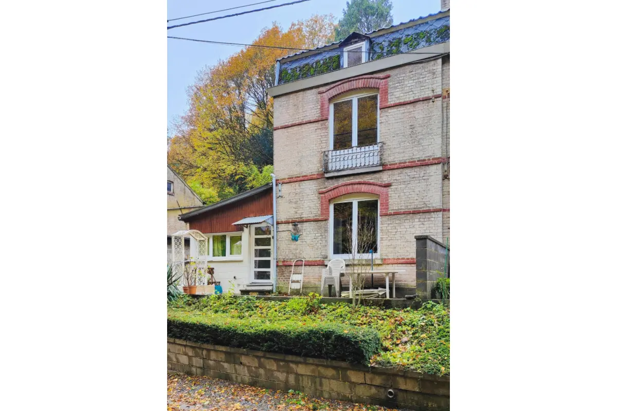 Maison à vendre à Saint-Georges-sur-Meuse 4470 145000.00€ 4 chambres 154.00m² - annonce 725989