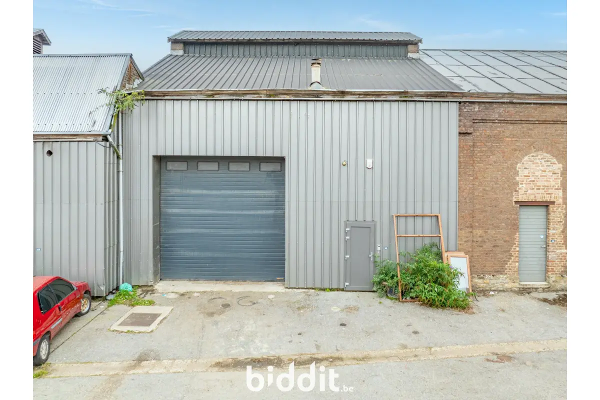 Commerce à vendre à Forêt 4870 70000.00€  chambres m² - annonce 630090