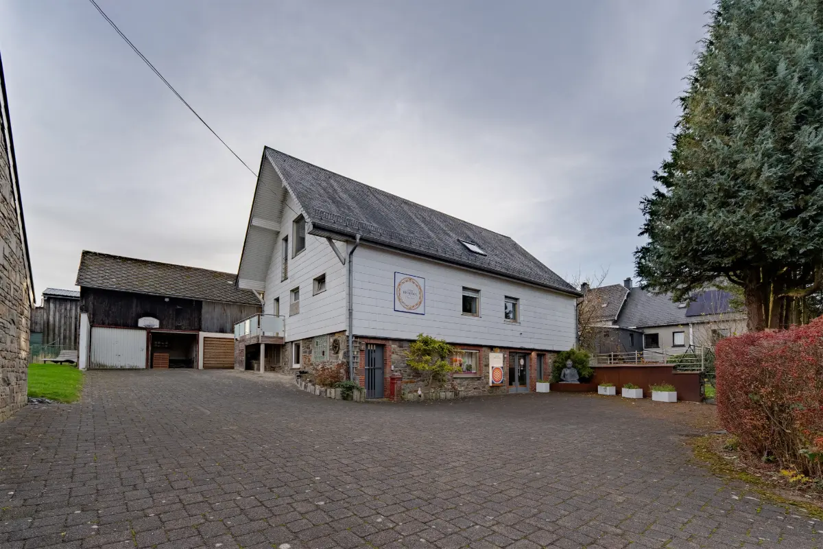 Maison à vendre à Waimes 4950 350000.00€ 4 chambres 290.00m² - annonce 632977