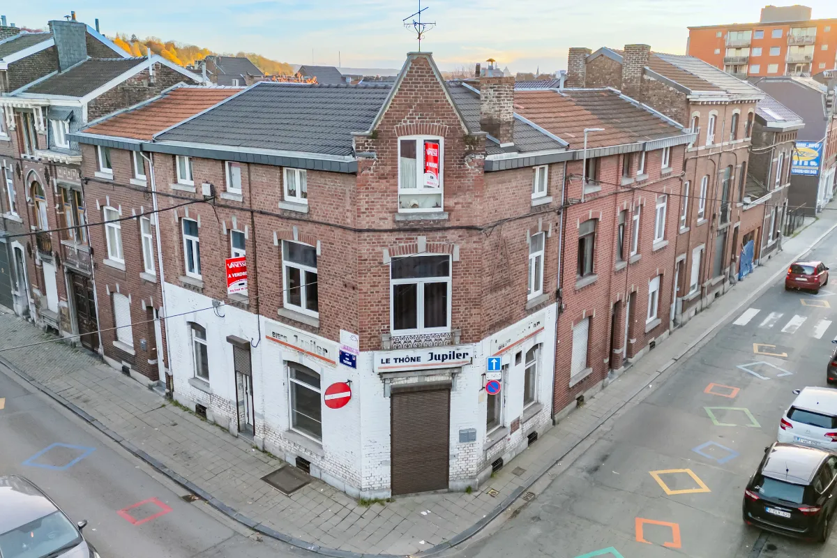 Immeuble mixte à  à Bressoux 4020 219000.00€ 3 chambres 180.00m² - annonce 633791