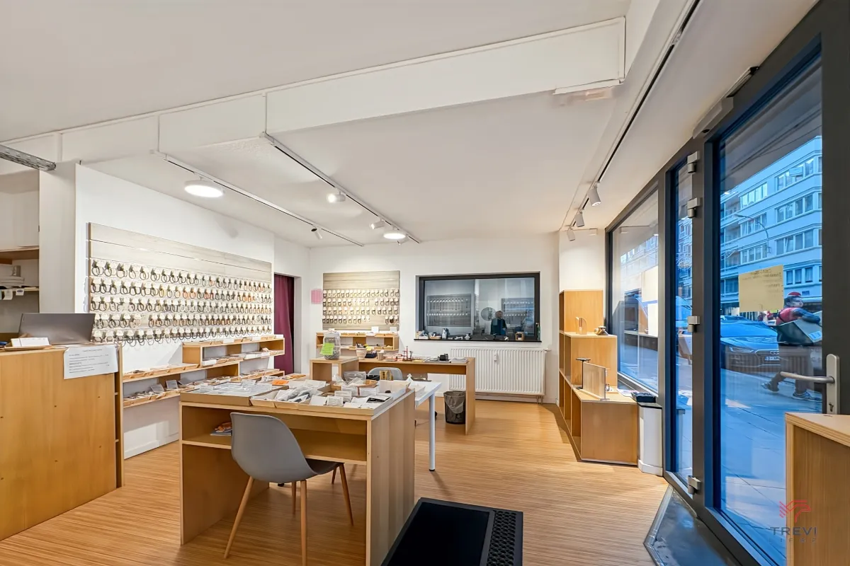 Commerce à  à Liège 4000 1100.00€  chambres 45.00m² - annonce 634545