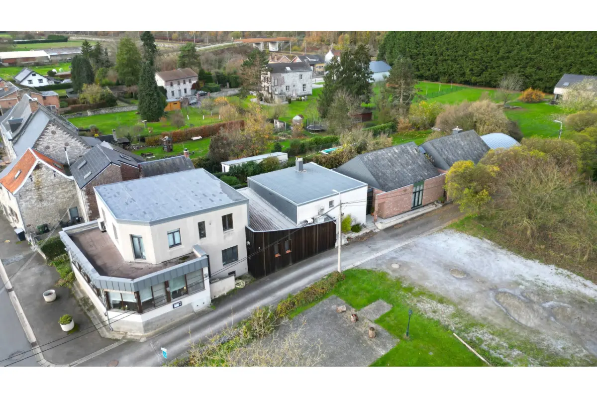 Commerce à vendre à Bas-Oha 4520 650000.00€  chambres 800.00m² - annonce 636538