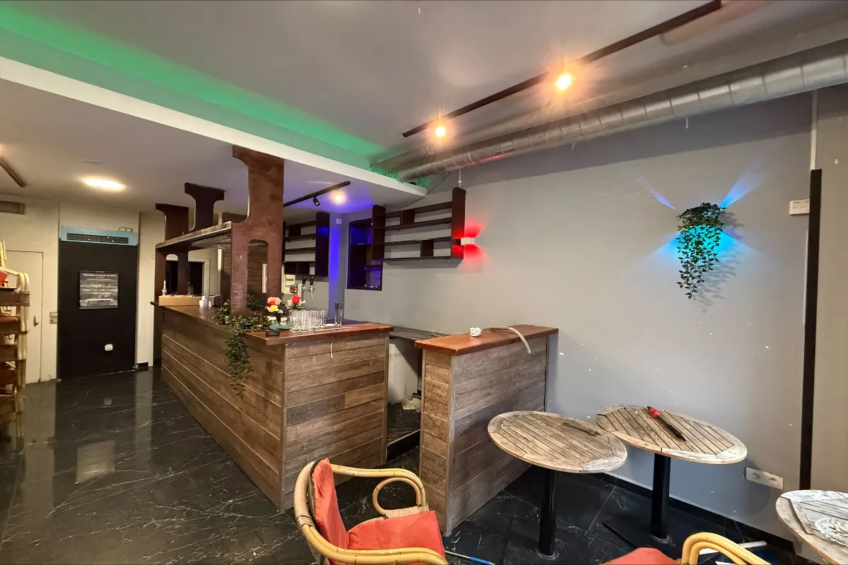 Commerce à  à Liège 4000 1300.00€  chambres 50.00m² - annonce 636374