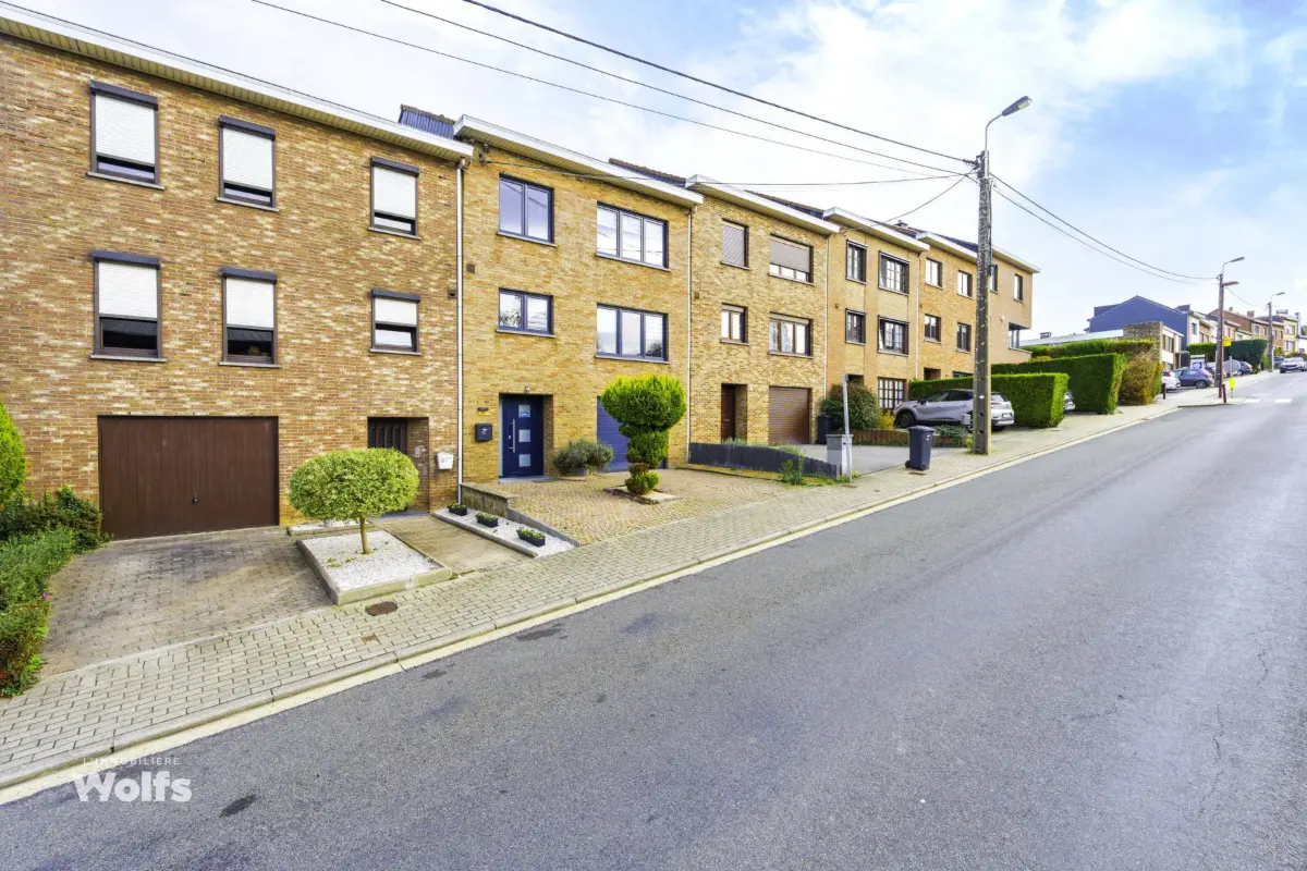 Maison à vendre à Visé 4600 315000.00€ 4 chambres 125.00m² - annonce 636216