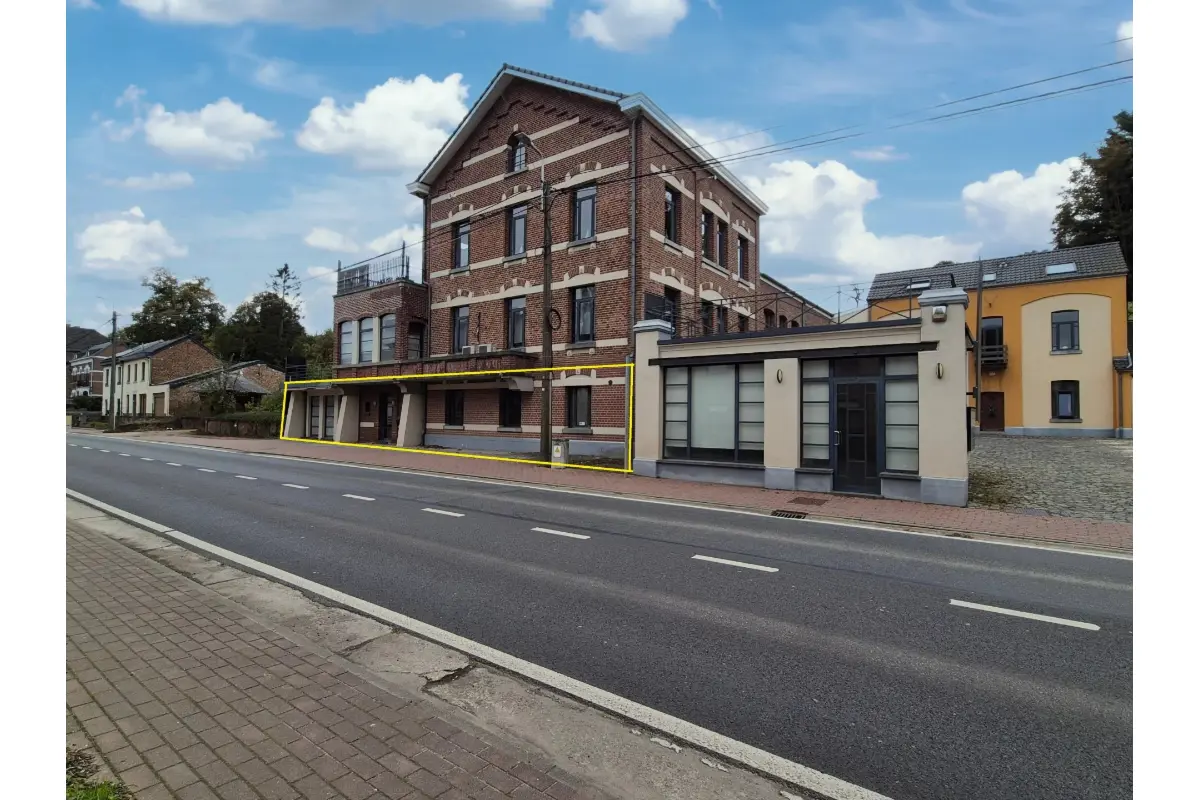 Commerce à louer à Bassenge 4690 1100.00€  chambres 90.00m² - annonce 637550