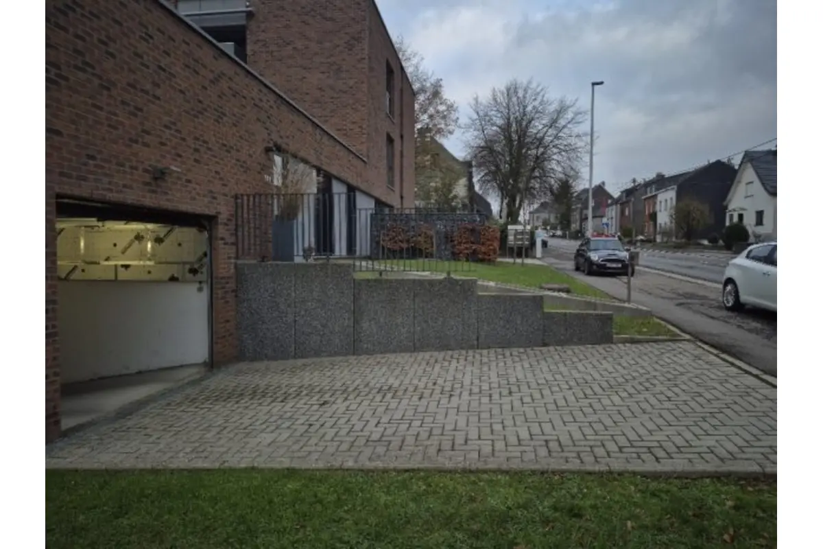 Parking / garage à vendre à Kettenis 4701 0.00€  chambres m² - annonce 640575