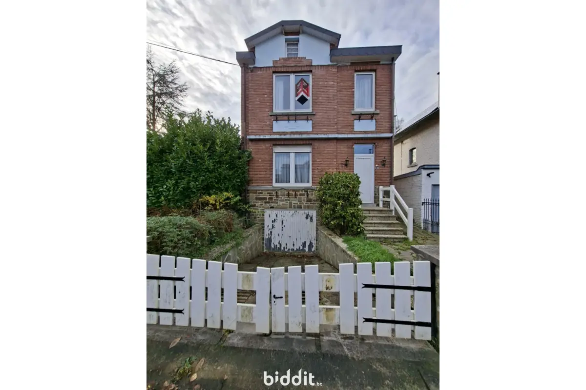 Maison à vendre à Esneux 4130 130000.00€ 3 chambres 150.00m² - annonce 640240