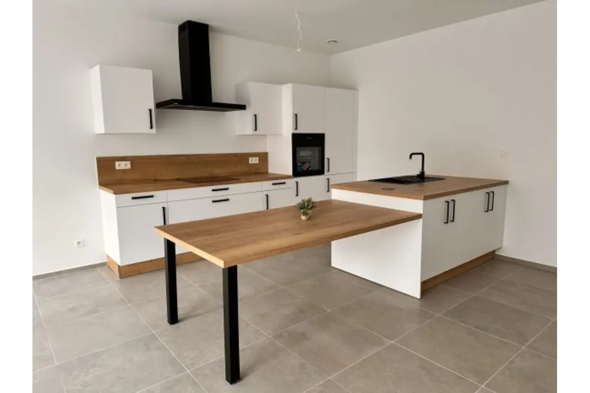 Appartement à louer à Eupen 4700 850.00€ 1 chambres 73.00m² - annonce 640489