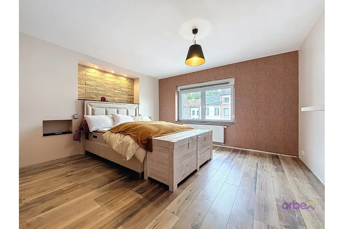 Maison à vendre à Flémalle 4400 299000.00€ 4 chambres 218.00m² - annonce 641497