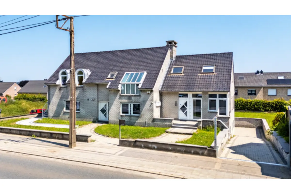 Immeuble de rapport - Immeuble à appartement à vendre à Vivegnis 4683 670000.00€ 6 chambres 240.00m² - annonce 641014