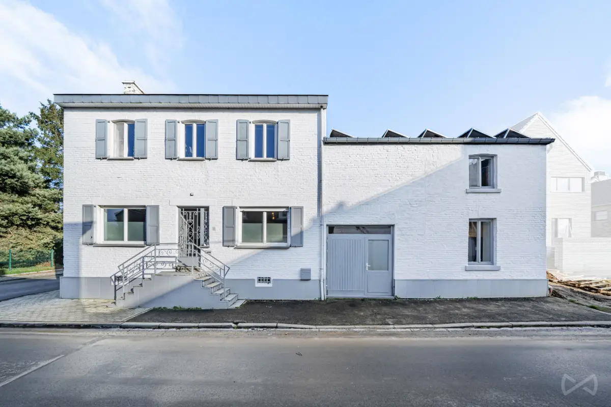 Maison à vendre à Juprelle 4450 415000.00€ 4 chambres 250.00m² - annonce 641322