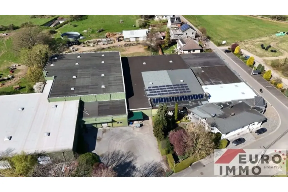 Commerce à louer à Raeren 4730 1330.00€  chambres 380.00m² - annonce 642096