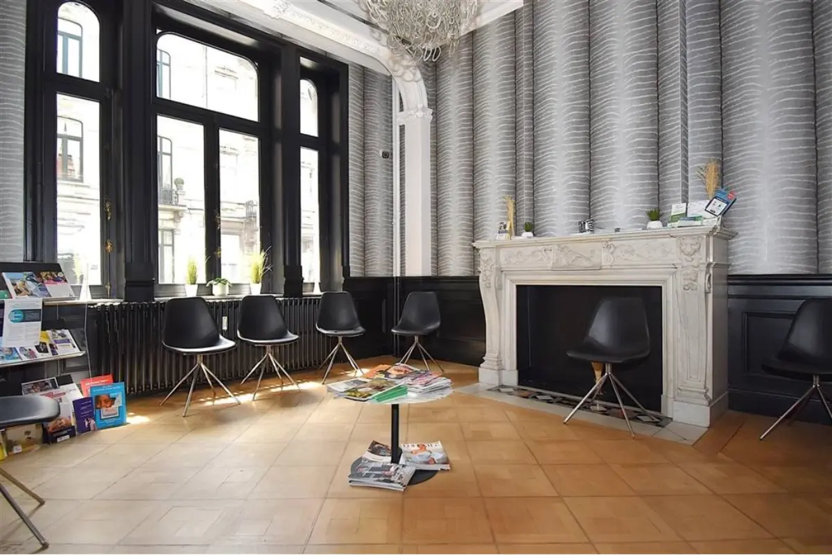 Commerce à vendre à Verviers 4800 275000.00€  chambres 240.00m² - annonce 642758