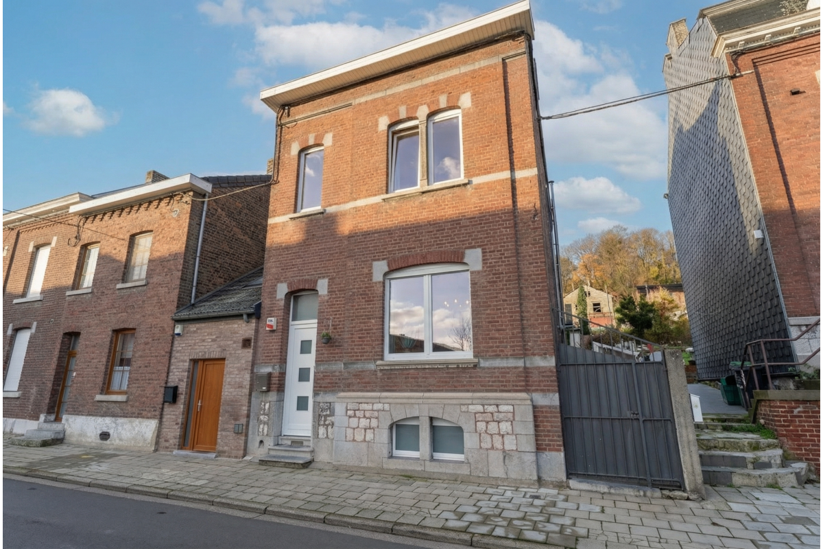 Maison à vendre à Engis 4480 289500.00€ 4 chambres 220.00m² - annonce 646515
