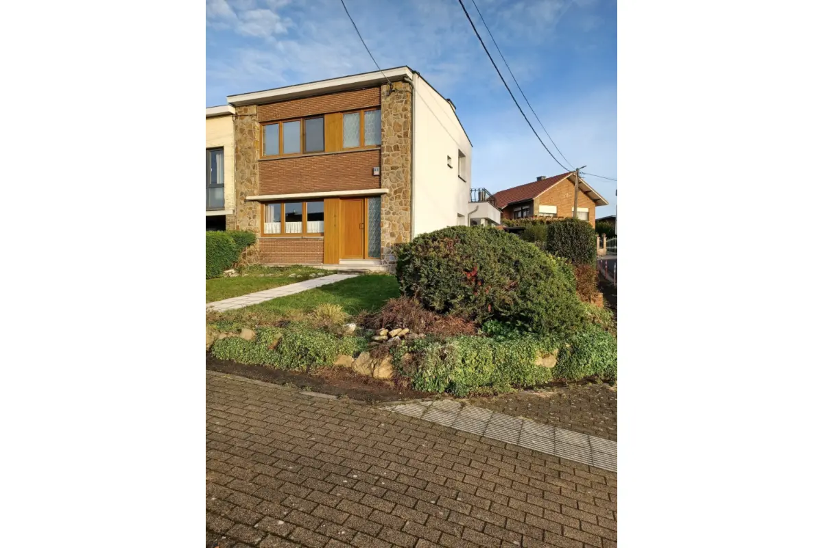 Maison à vendre à Ayeneux 4630 1000.00€ 3 chambres 154.00m² - annonce 647757