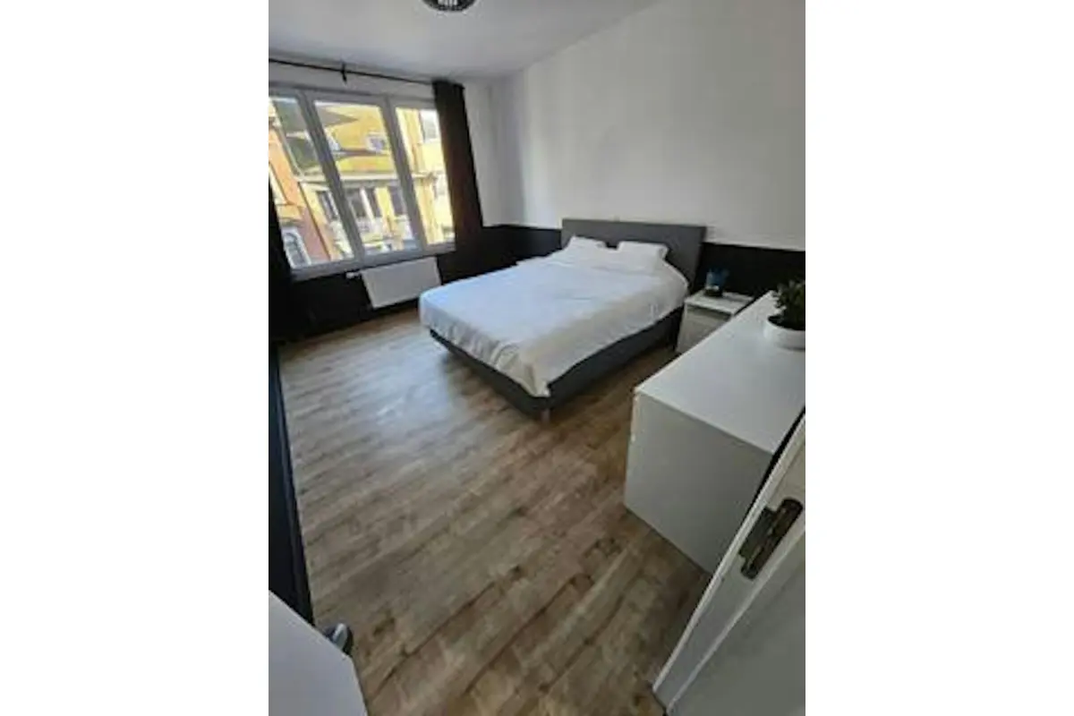 Appartement à louer à Liège 4000 1799.00€  chambres m² - annonce 646971