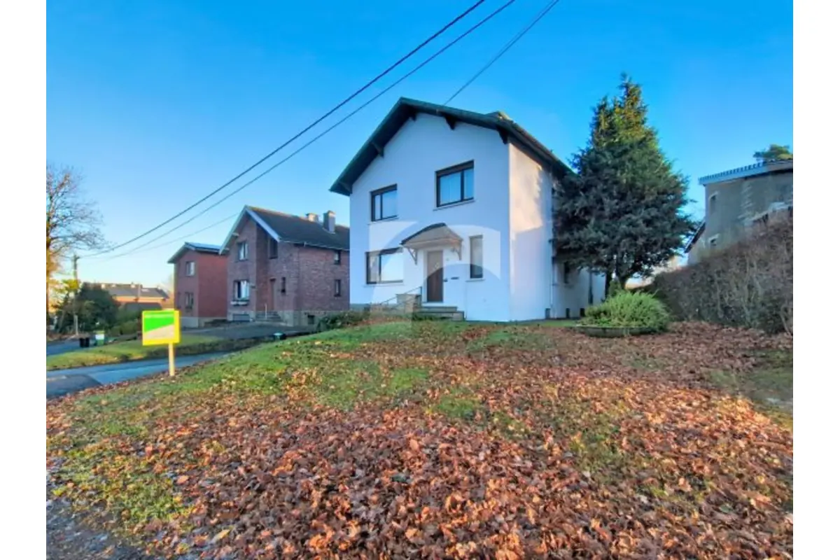 Maison à vendre à Eupen 4700 330000.00€ 4 chambres 160.00m² - annonce 649198