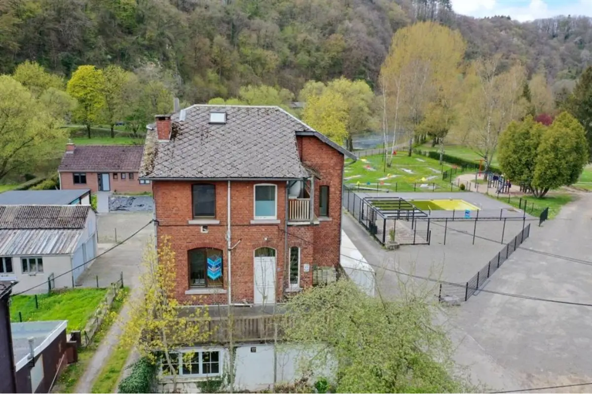 Maison à vendre à Comblain-au-Pont 4170 180000.00€ 4 chambres 160.00m² - annonce 648977