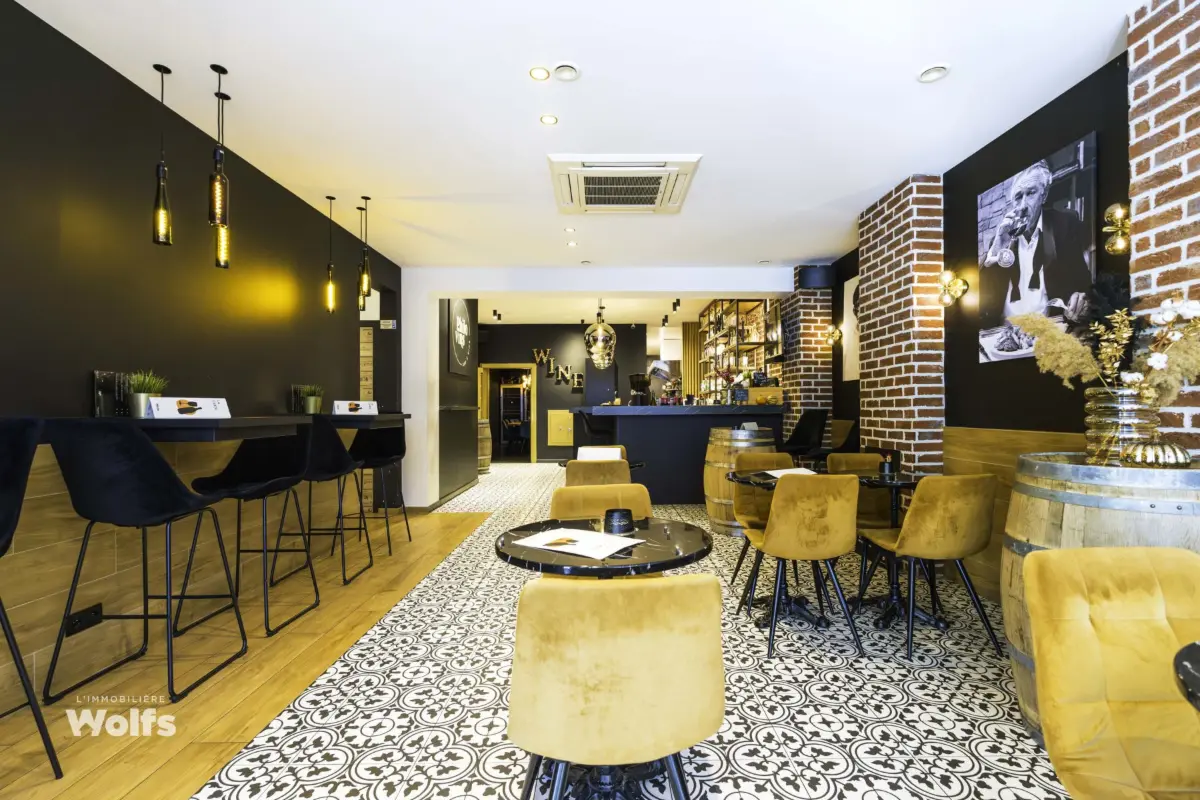 Commerce à vendre à Visé 4600 145000.00€  chambres 115.00m² - annonce 650601