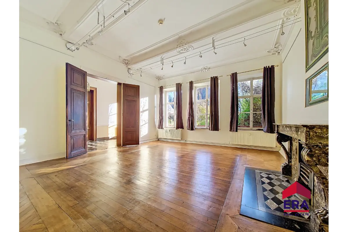 Commerce à louer à Huy 4500 1000.00€ 0 chambres 114.00m² - annonce 654221