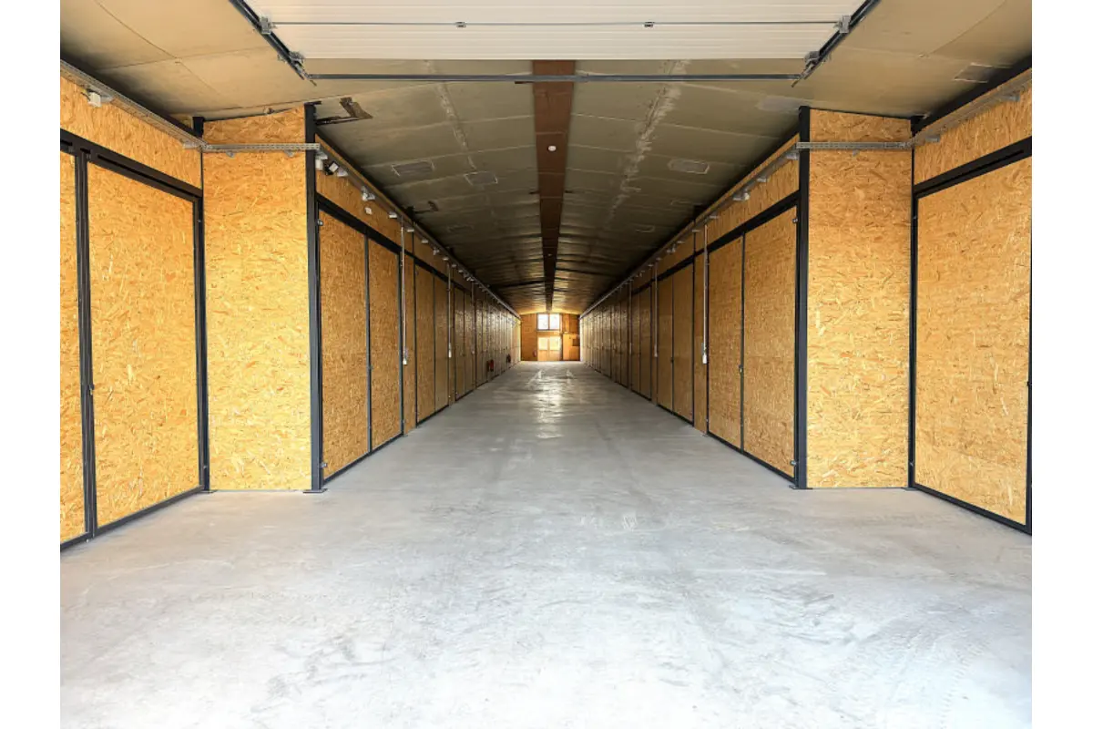 Commerce à  à Blégny 4670 450.00€  chambres 66.00m² - annonce 654661