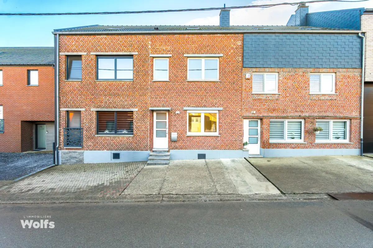 Maison à vendre à Houtain-Saint-Siméon 4682 275000.00€ 3 chambres 173.00m² - annonce 654951