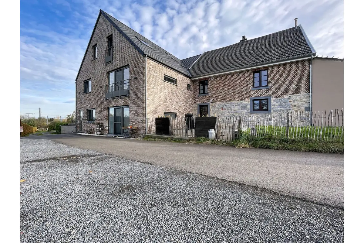 Studio à louer à Henri-Chapelle 4841 580.00€ 1 chambres m² - annonce 655419