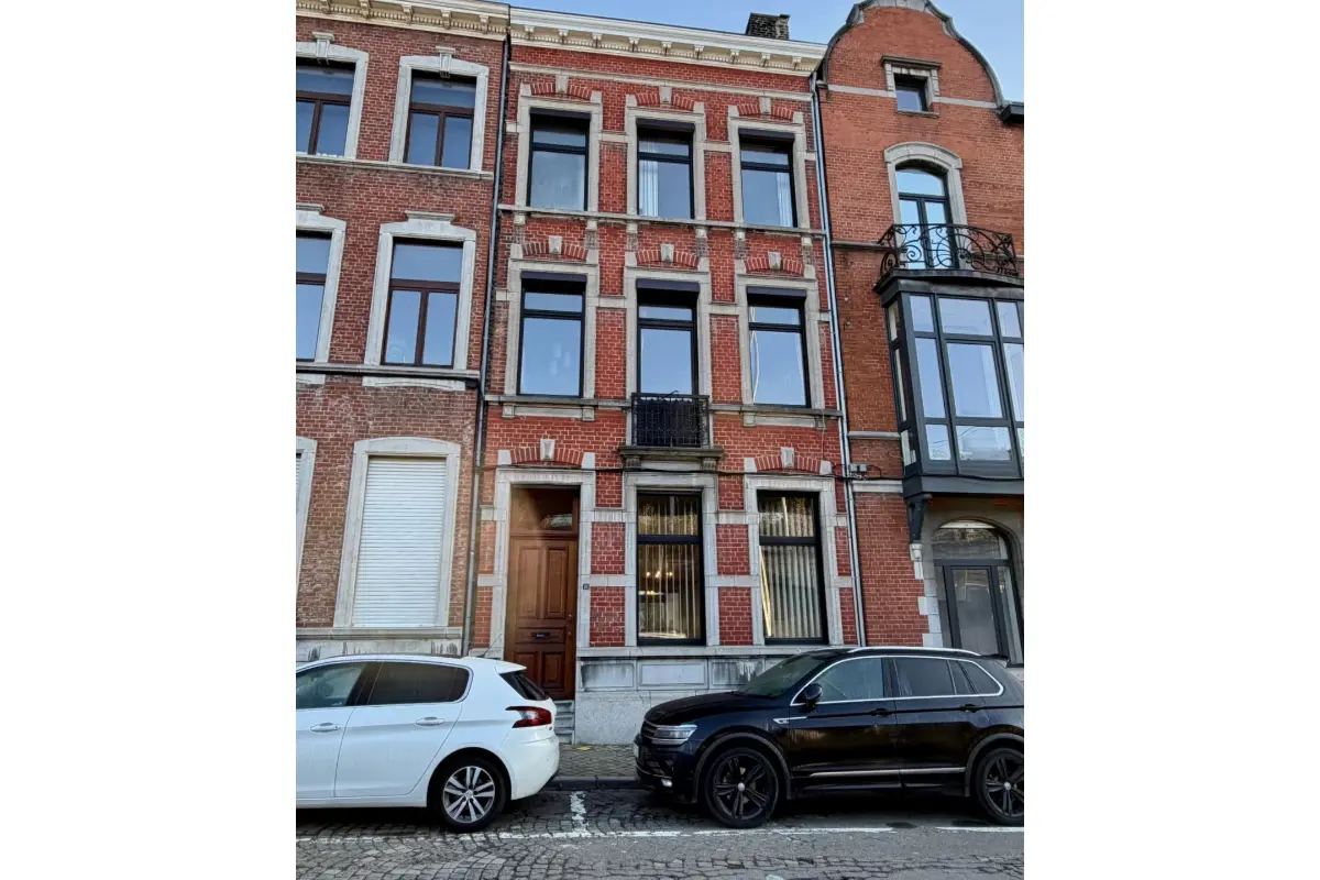 Maison à vendre à Liège 4000 430000.00€ 6 chambres 261.00m² - annonce 658387