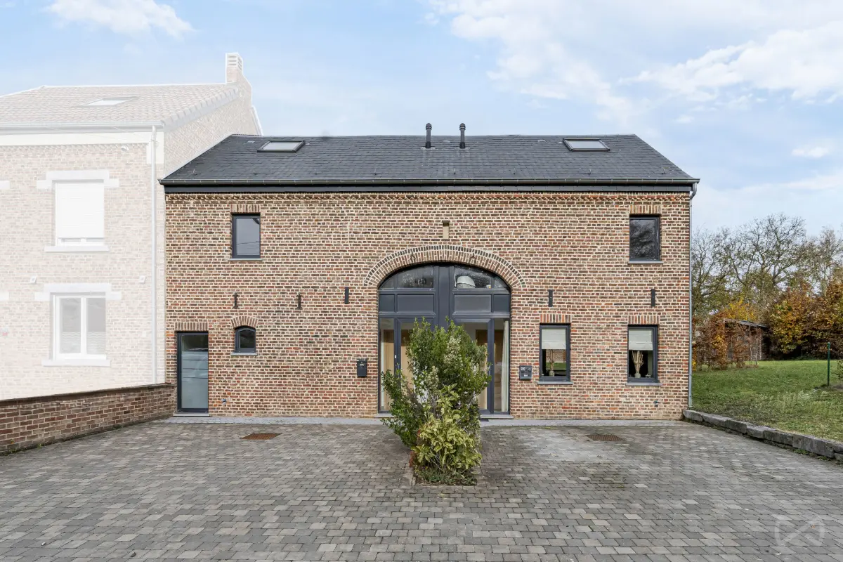 Maison à vendre à Avin 4280 430000.00€ 6 chambres 196.00m² - annonce 657932