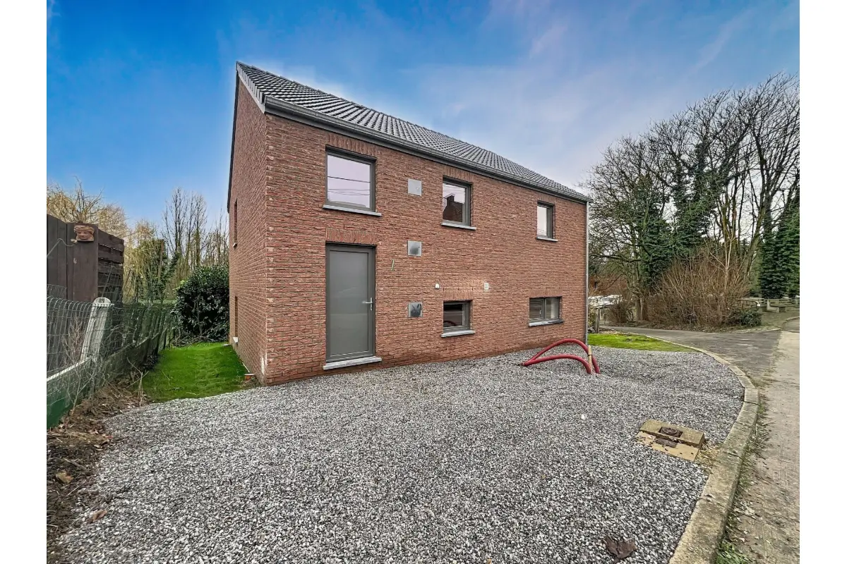 Villa à vendre à Wasseiges 4219 375000.00€ 3 chambres 159.00m² - annonce 658997