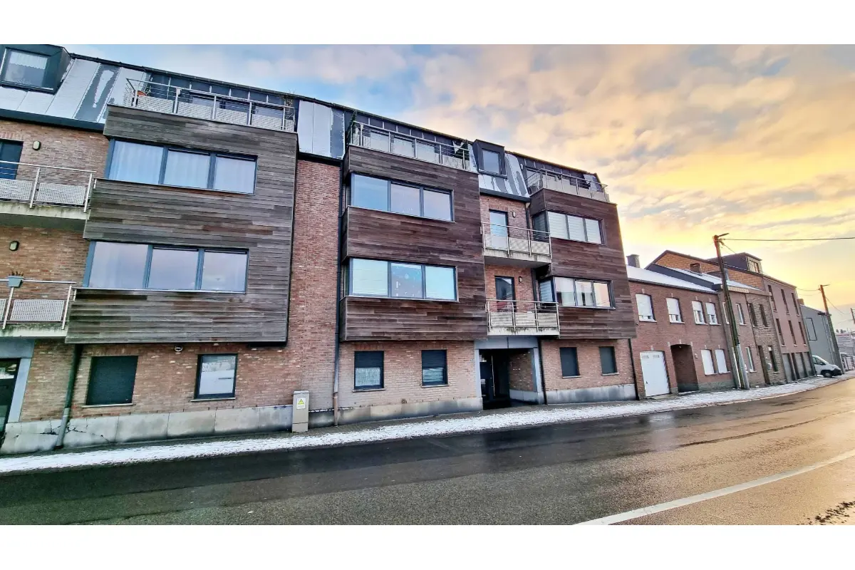 Appartement à vendre à Glain 4000 240000.00€ 1 chambres 82.00m² - annonce 659121