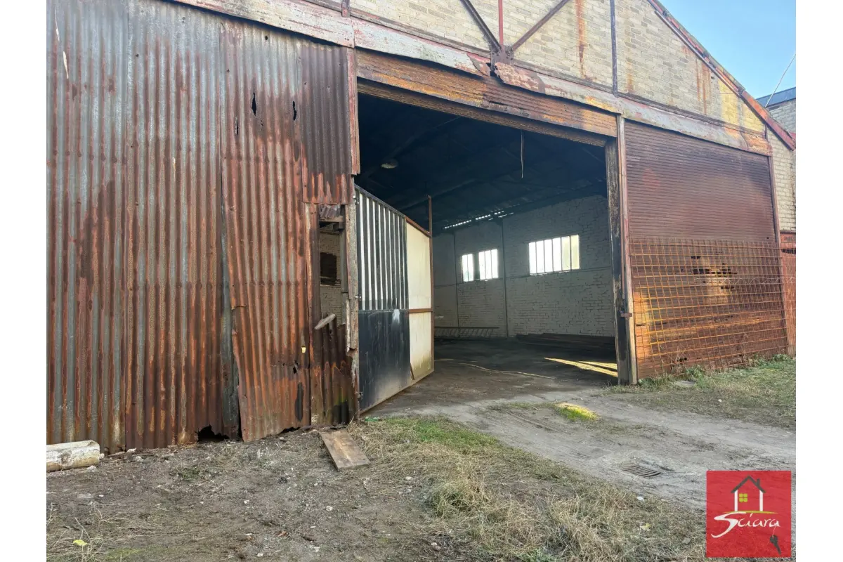 Commerce à vendre à Saint-Nicolas 4420 115000.00€  chambres 155.00m² - annonce 659175