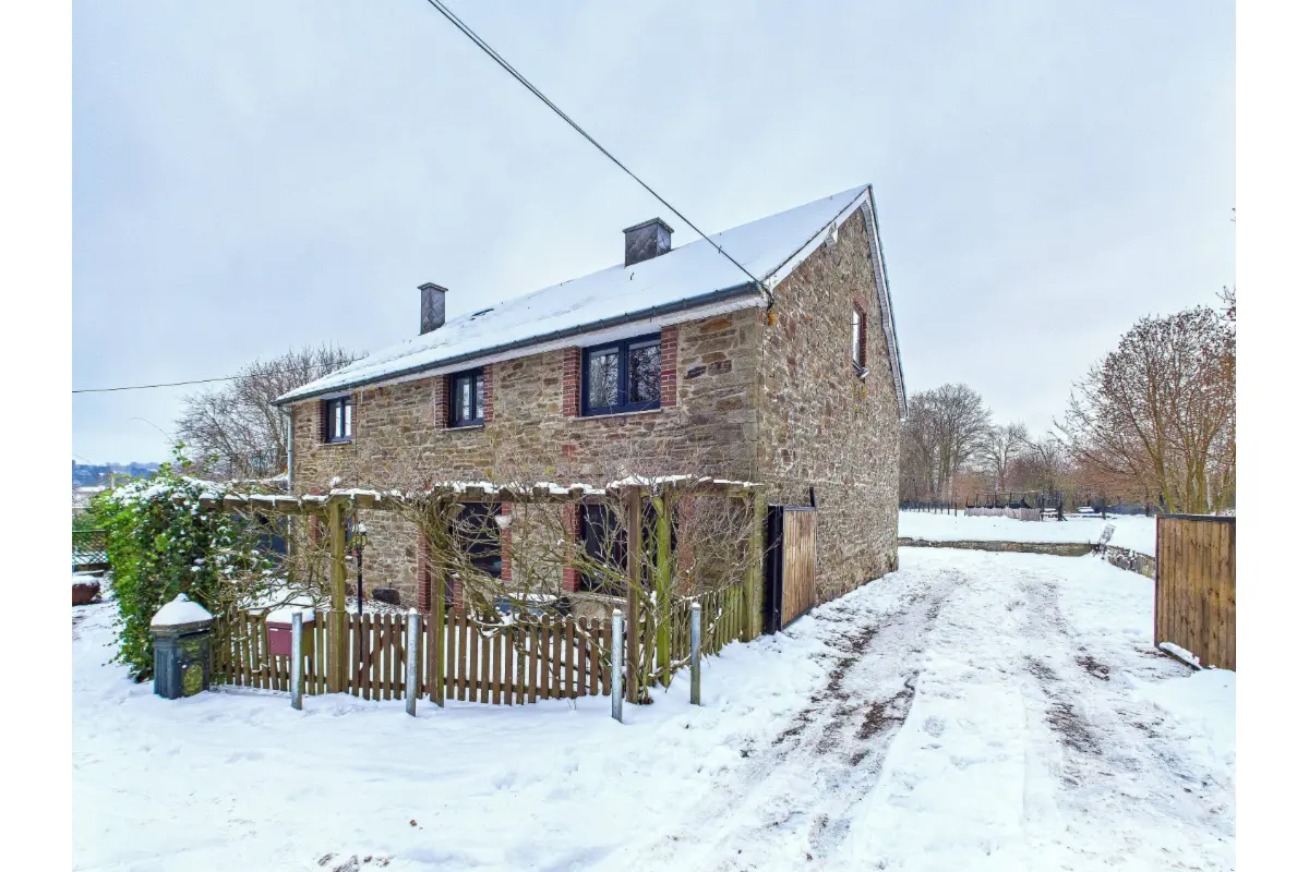 Maison à vendre à Bevercé 4960 385000.00€ 6 chambres 238.00m² - annonce 662784