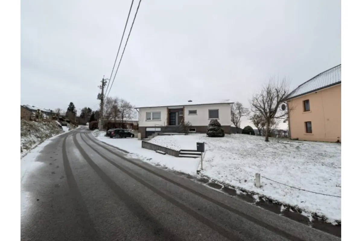 Maison à louer à Burg-Reuland 4790 0.00€ 2 chambres 93.00m² - annonce 664397